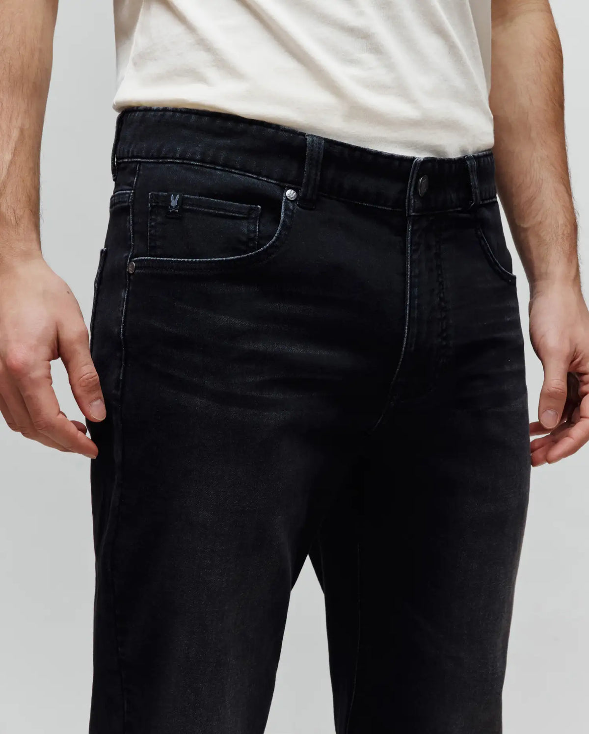Premium MENS ACE KNIT STRAIGHT LEG DENIM PANT 32 L