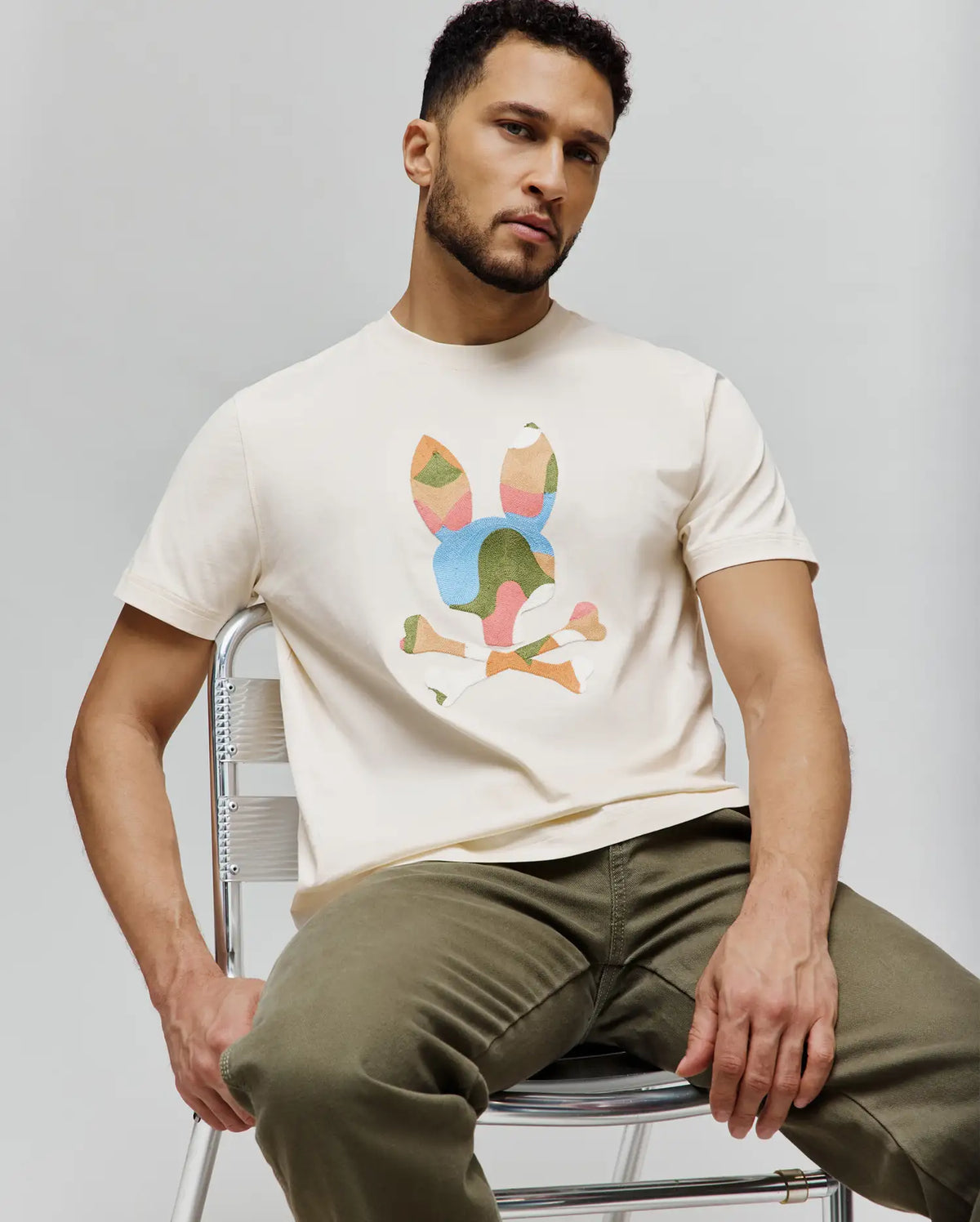 Premium MENS ARA GRAPHIC TEE