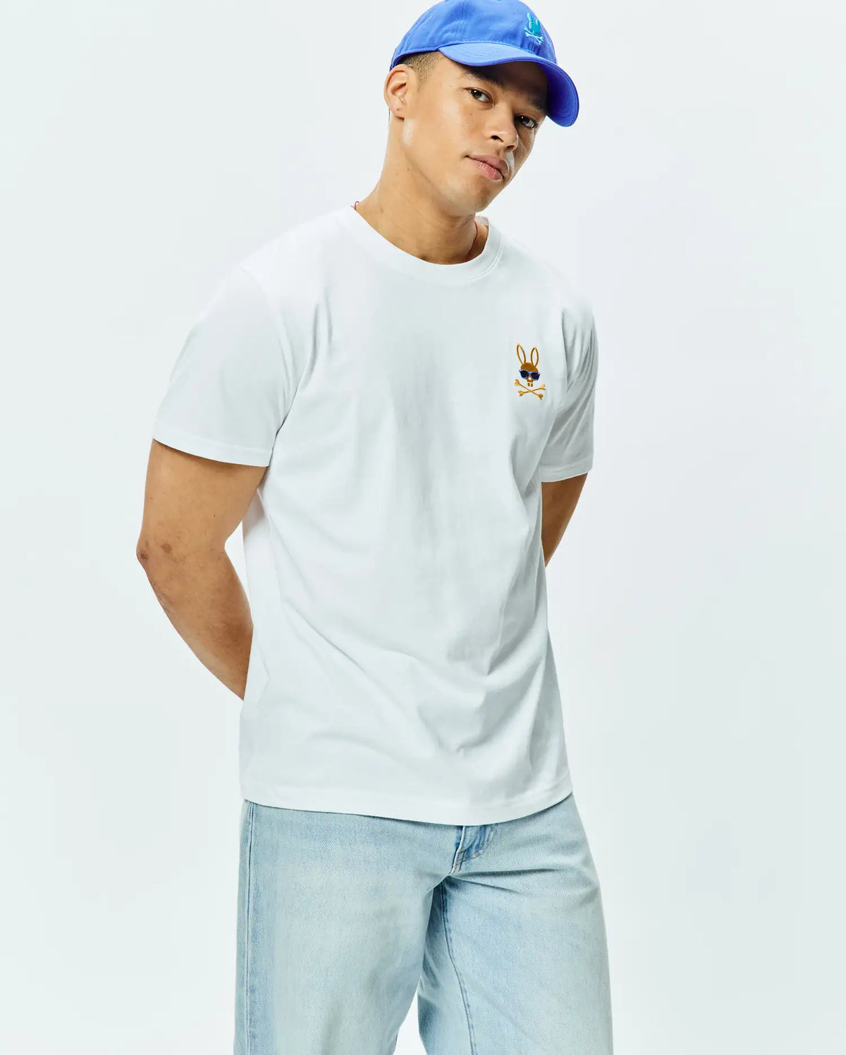 Premium MENS SUNNY CHEST GRAPHIC TEE